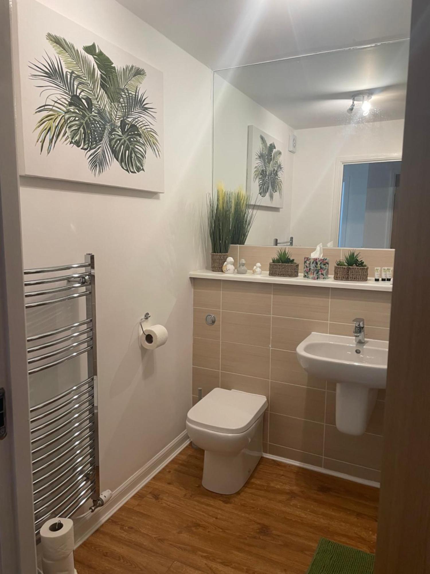 The Paisley Penthouse - Abbey View Apartment Luaran gambar