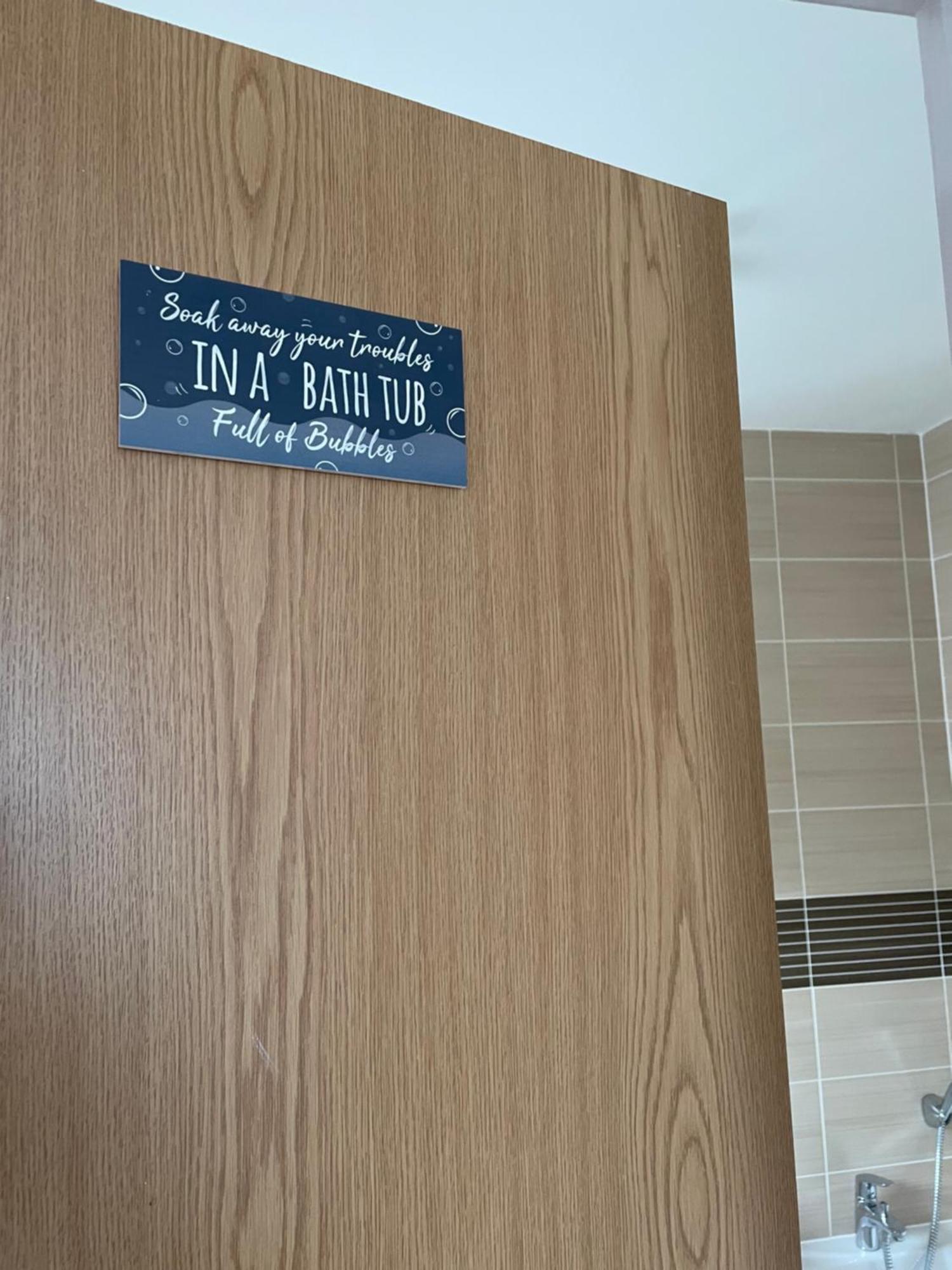 The Paisley Penthouse - Abbey View Apartment Luaran gambar