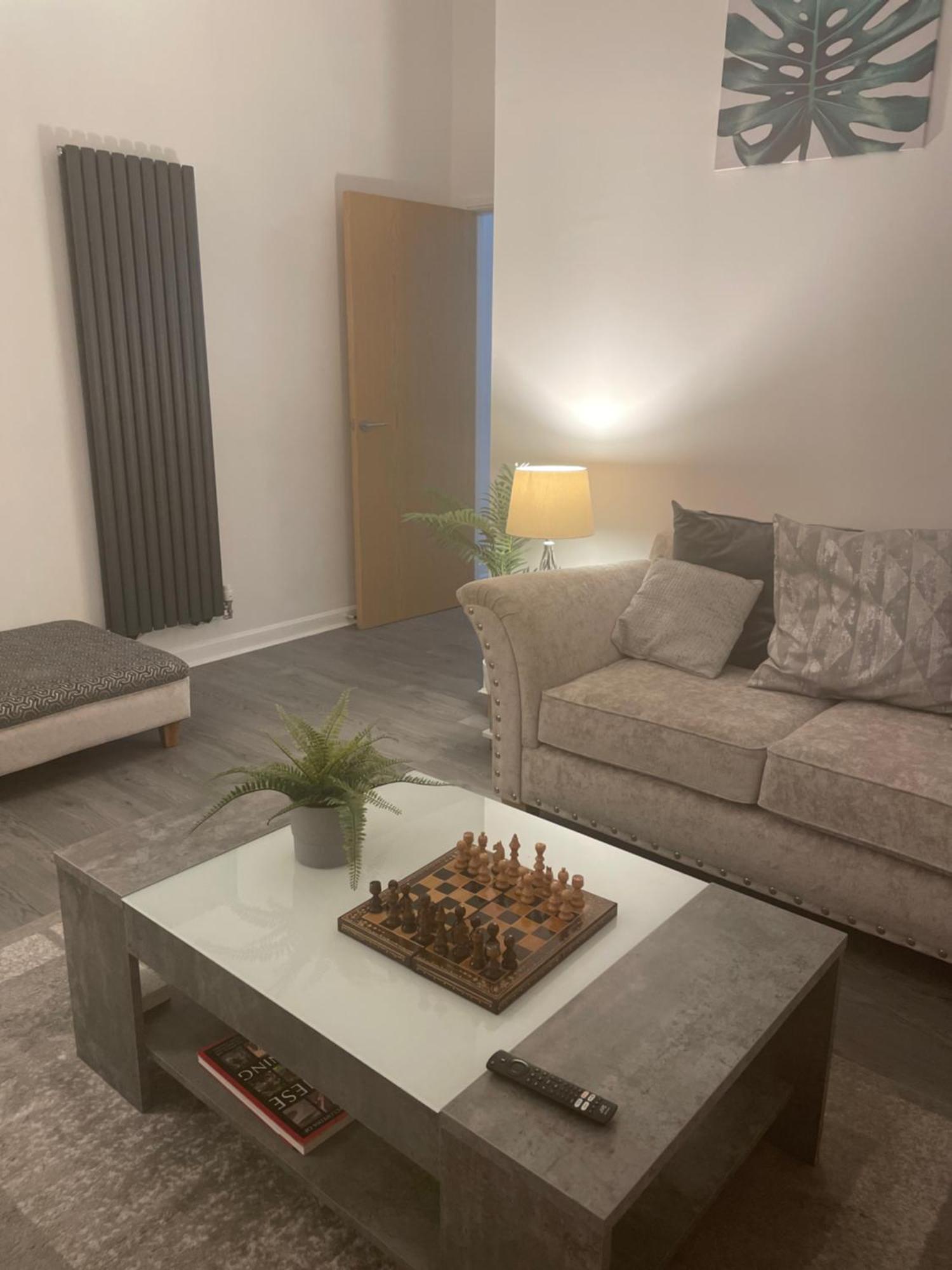 The Paisley Penthouse - Abbey View Apartment Luaran gambar
